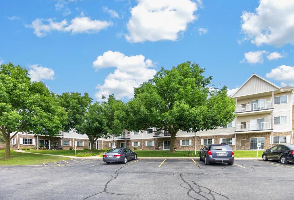 Photo of 140 W Commerce BOULEVARD #311, Slinger, WI 53086 (MLS # 1979978)