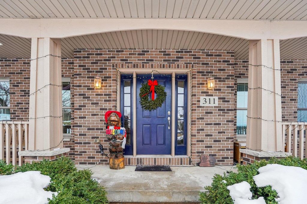 Photo of 311 Tvedt DRIVE, Mount Horeb, WI 53572 (MLS # 2013612)