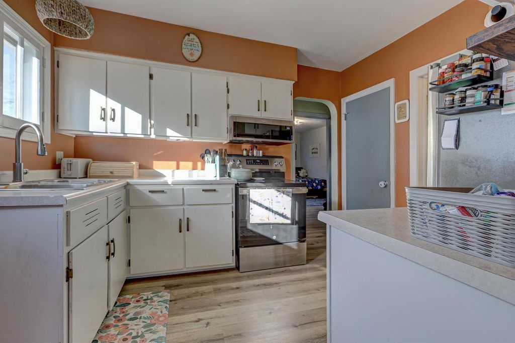 Photo of 213 Lawson STREET, Menasha, WI 54952 (MLS # 50320711)