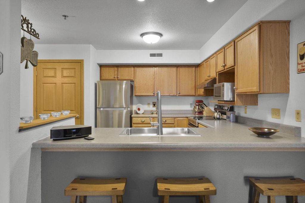 Photo of 5334 Congress AVENUE #4, Madison, WI 53718 (MLS # 2017370)