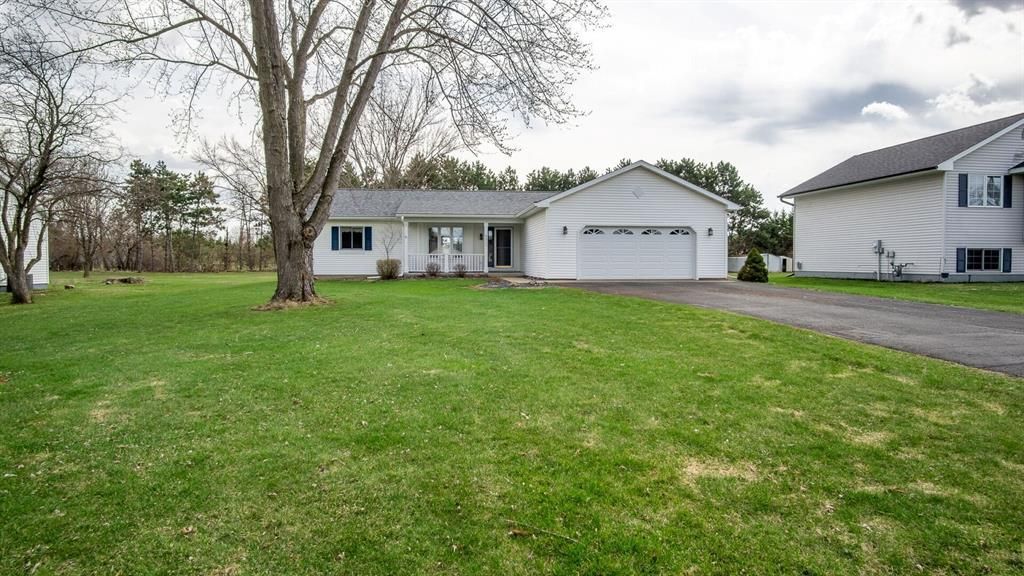 Photo of 5211 E Hamilton AVENUE, Eau Claire, WI 54701 (MLS # 1600062)