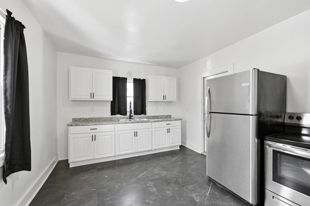 Photo of 7215 W National AVENUE, West Allis, WI 53214 (MLS # 1980875)