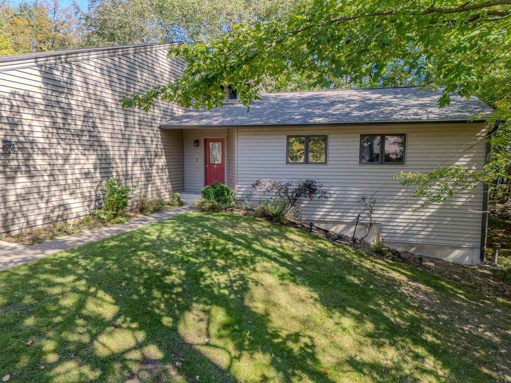 Photo of 225271 Camellia STREET, Wausau, WI 54401 (MLS # 22604755)