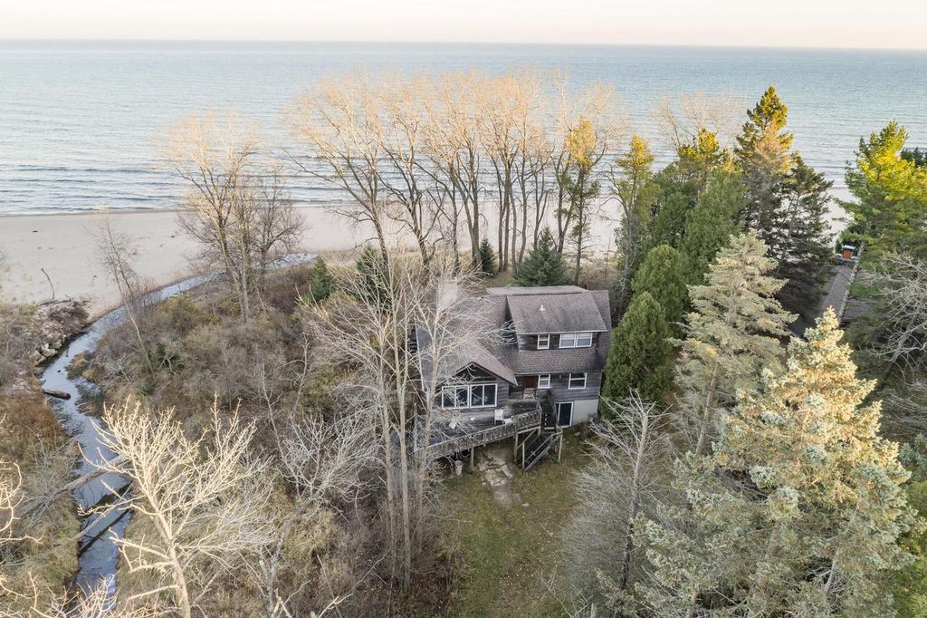 Photo of N645 Marine DRIVE, Cedar Grove, WI 53013 (MLS # 1943097)
