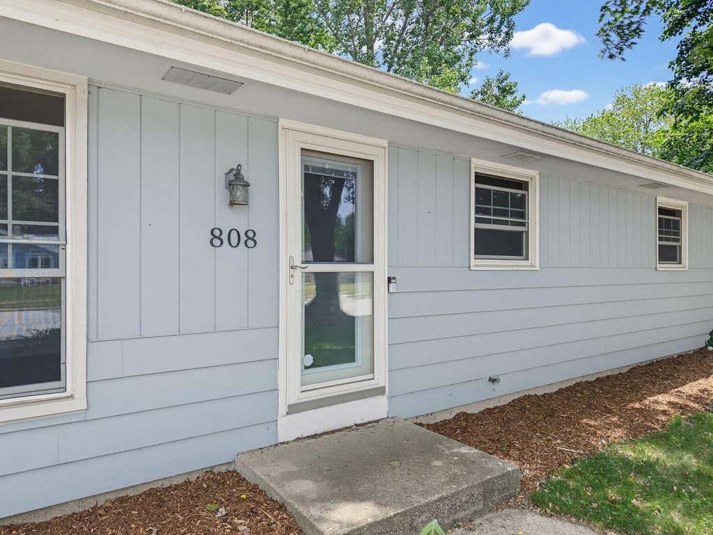 Photo of 808 Memorial DRIVE, Kewaskum, WI 53040 (MLS # 1966926)