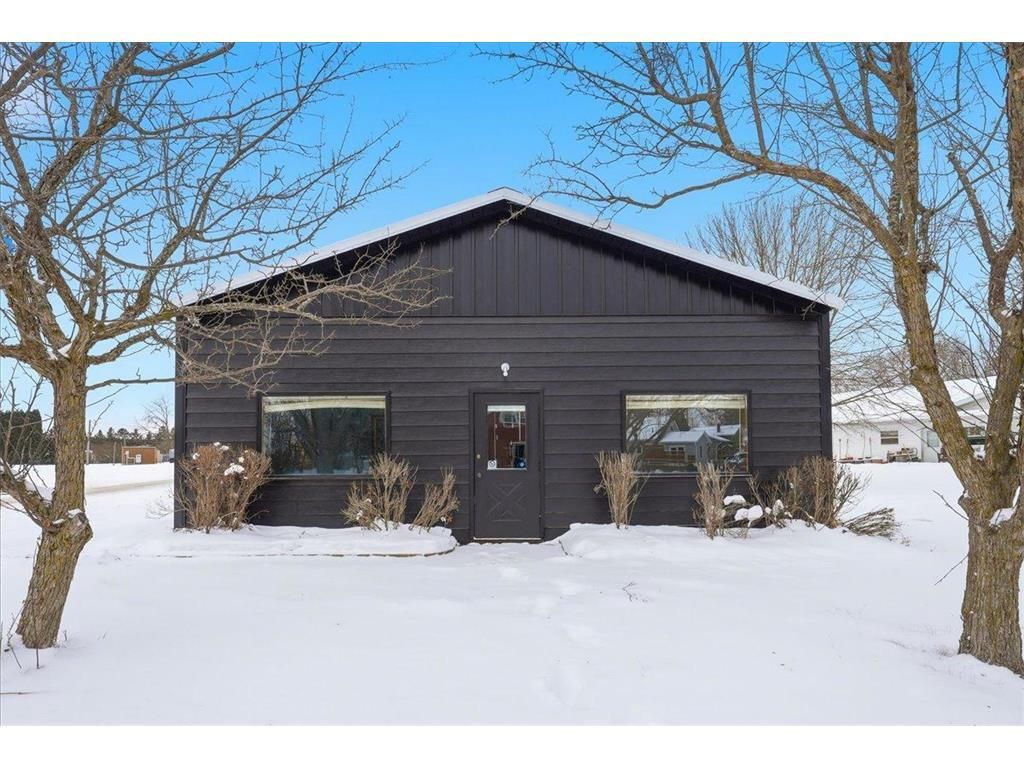 Photo of 225 5th STREET, Clear Lake, WI 54005 (MLS # 6802680)
