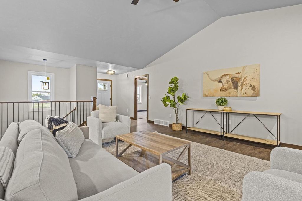 Photo of W7043 Otis DRIVE, Greenville, WI 54942 (MLS # 50319870)