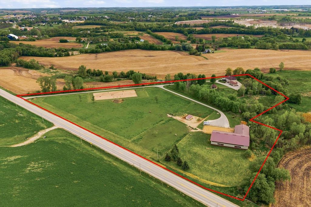 Photo of N4590 US Highway 45, Eden, WI 53019 (MLS # 1962384)