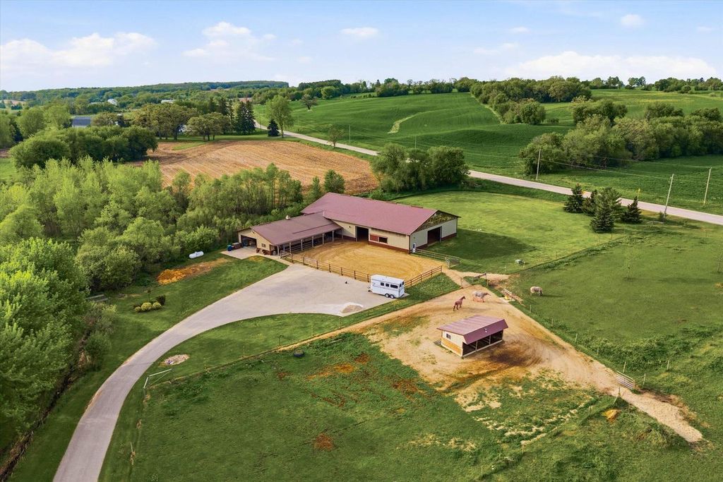 Photo of N4590 US Highway 45, Eden, WI 53019 (MLS # 1962384)