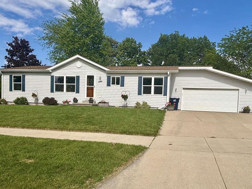 Photo of 446 Arbor DRIVE, Juneau, WI 53039 (MLS # 2024163)