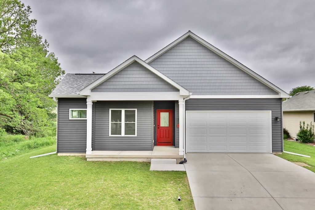 Photo of 4432 Valor WAY, Madison, WI 53718 (MLS # 2023594)