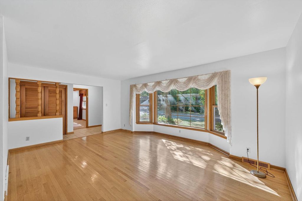 Photo of 4472 N 104th STREET, Wauwatosa, WI 53225 (MLS # 1946923)