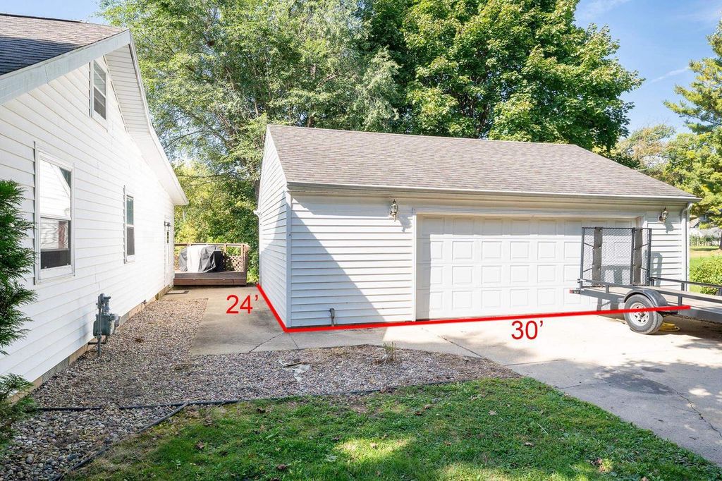 Photo of 1601 Main AVENUE, Kaukauna, WI 54130 (MLS # 50316003)