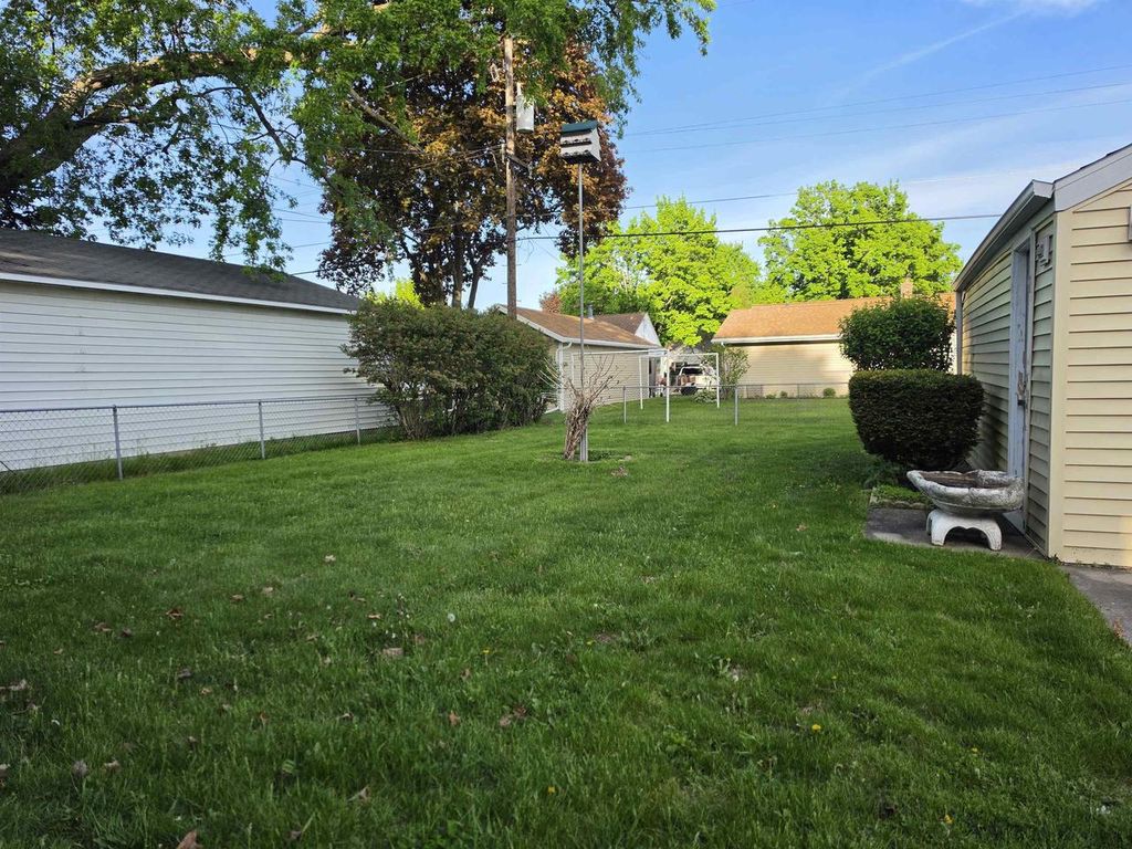 Photo of 830 Winford AVENUE, Green Bay, WI 54303 (MLS # 50326019)