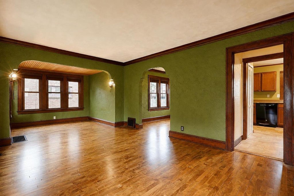 Photo of 1621 N Division STREET, Appleton, WI 54911 (MLS # 50332154)