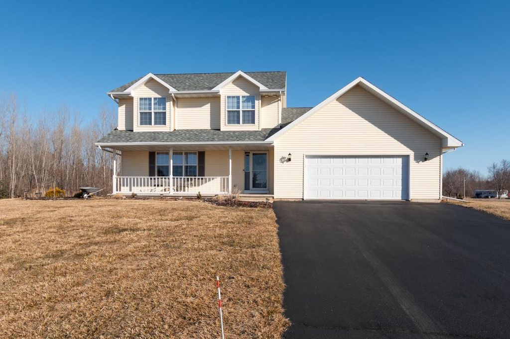 Photo of 5093 Snapdragon CIRCLE, Little Suamico, WI 54141 (MLS # 50322208)