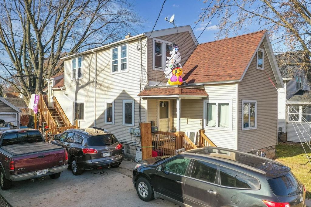 Photo of 1115 N Richmond STREET, Appleton, WI 54911 (MLS # 50318583)