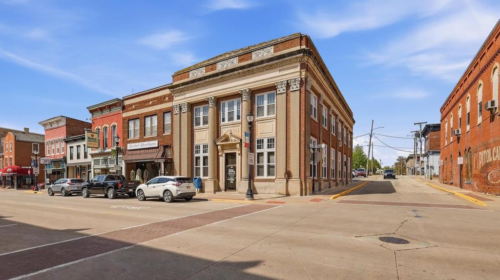 Photo of 44 E Main STREET, Platteville, WI 53818 (MLS # 2022453)