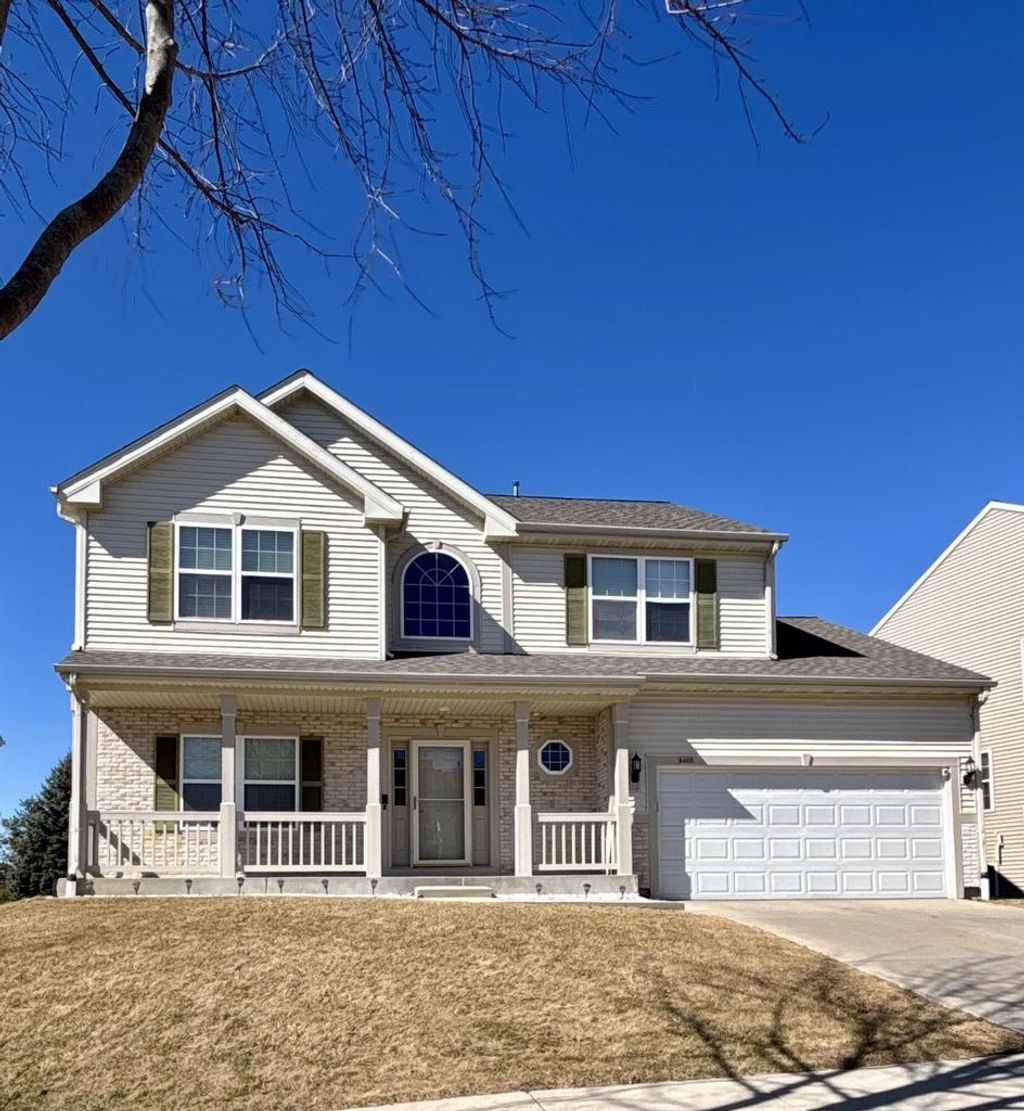 Photo of 8409 S Palomino DRIVE, Oak Creek, WI 53154 (MLS # 1953126)