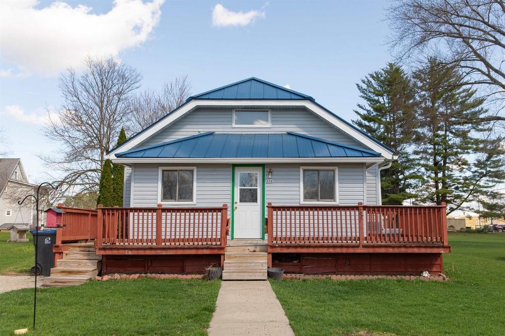 Photo of 116 N Charles STREET, Westfield, WI 53964 (MLS # 2021044)