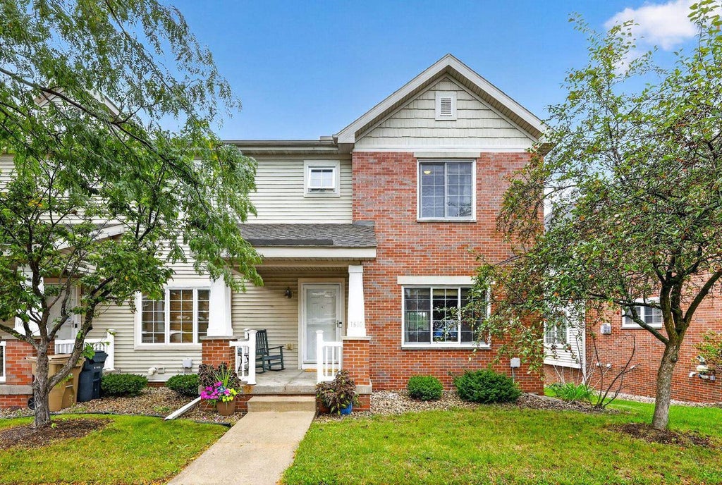 Photo of 1610 Waldorf BOULEVARD, Madison, WI 53719 (MLS # 2032360)