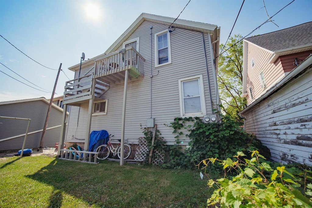 Photo of 101 W Arndt STREET, Fond Du Lac, WI 54935 (MLS # 50331374)