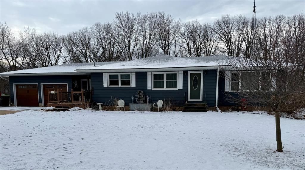 Photo of 501 W Yellow STREET, Cadott, WI 54727 (MLS # 1599173)