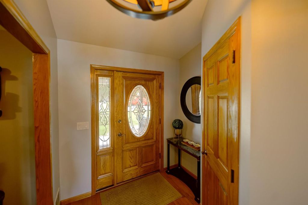 Photo of 3129 Honey Creek COURT, Oshkosh, WI 54904 (MLS # 50322412)