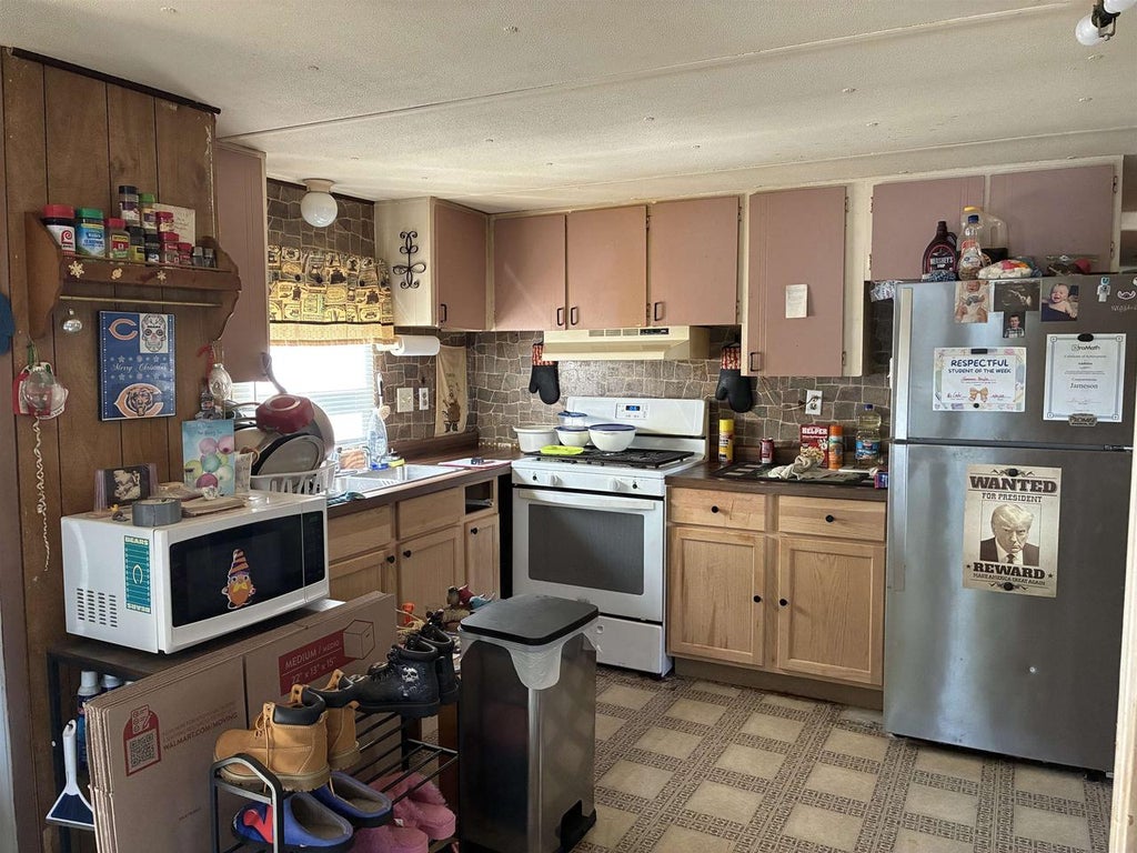 Photo of 101 Falling Creek DRIVE #101, Janesville, WI 53548 (MLS # 2030061)