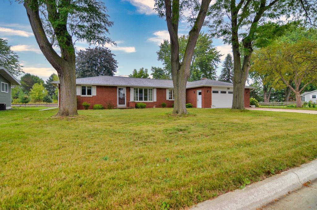 Photo of 1040 Debra STREET, Wrightstown, WI 54180 (MLS # 50332339)