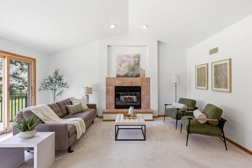 Photo of 9 Booth Bay CIRCLE, Madison, WI 53717 (MLS # 2018312)