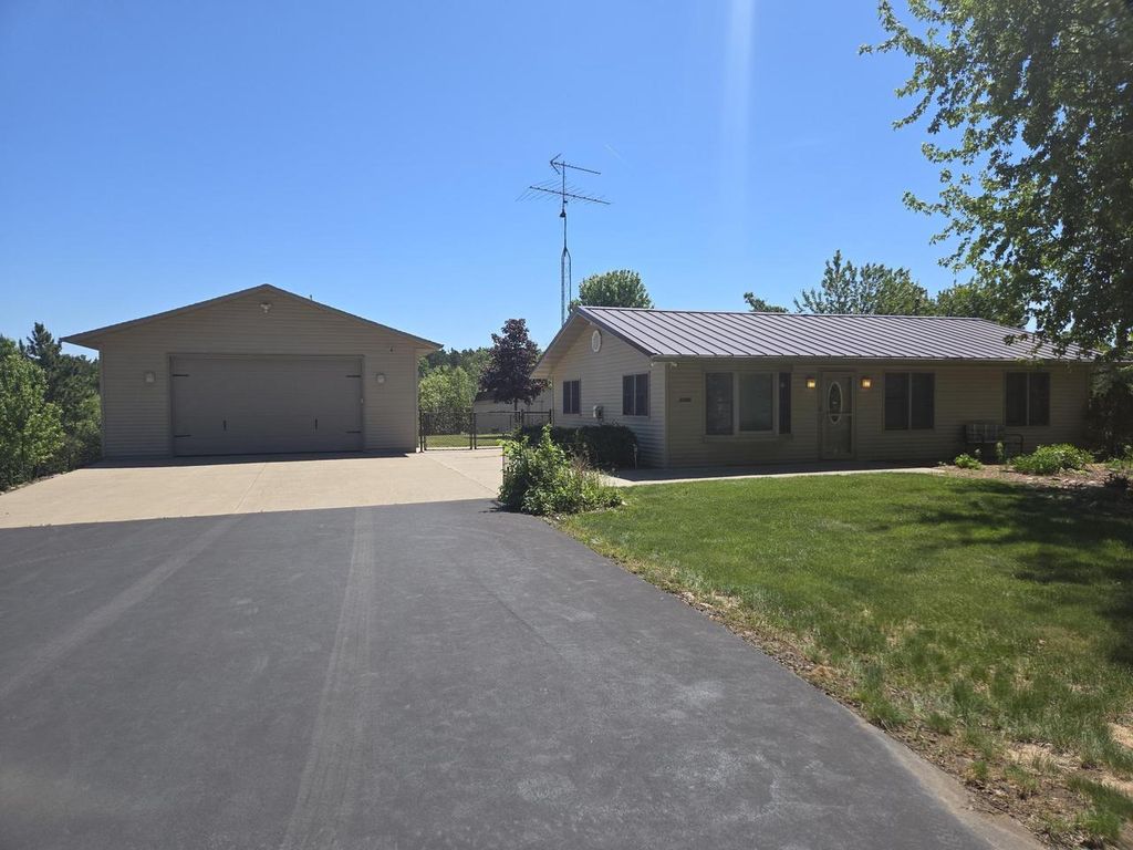 Photo of 2446 Mikoda AVENUE, Friendship, WI 53934 (MLS # 2024425)