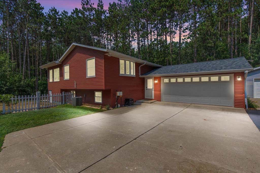 Photo of 4057 St Francis Park DRIVE, Suamico, WI 54313 (MLS # 50330694)