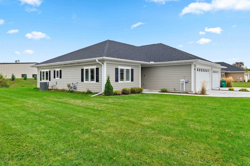 Photo of 208 Mallard WAY, Marinette, WI 54143 (MLS # 50332984)