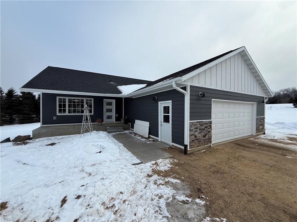 Photo of N8228 940th STREET, Colfax, WI 54730 (MLS # 1598265)