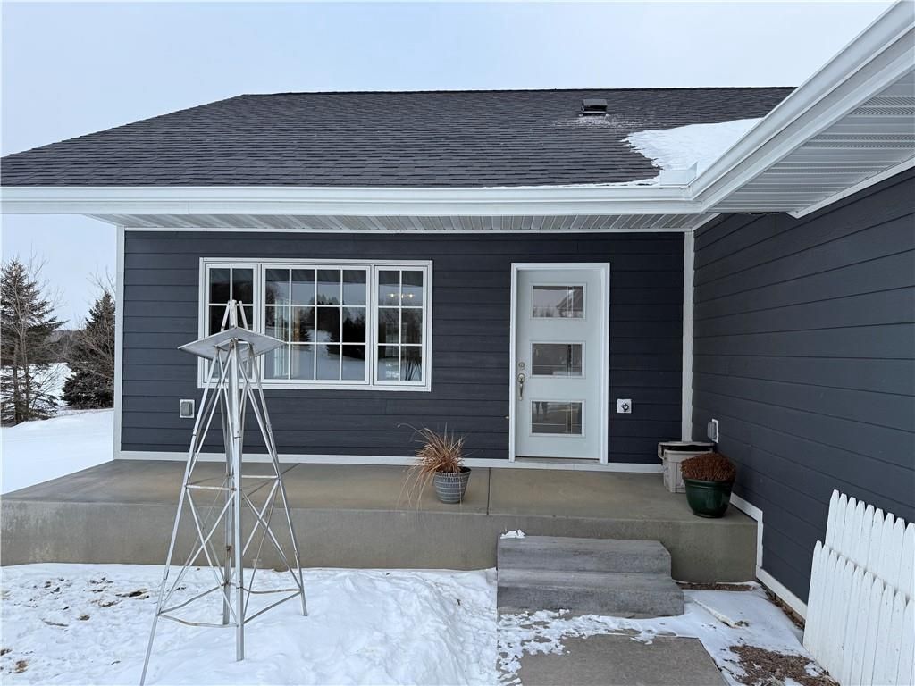 Photo of N8228 940th STREET, Colfax, WI 54730 (MLS # 1598265)