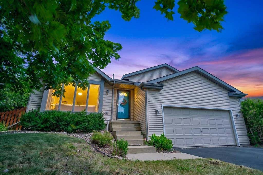 Photo of 6 Autumn Jade COURT, Madison, WI 53719 (MLS # 2026372)