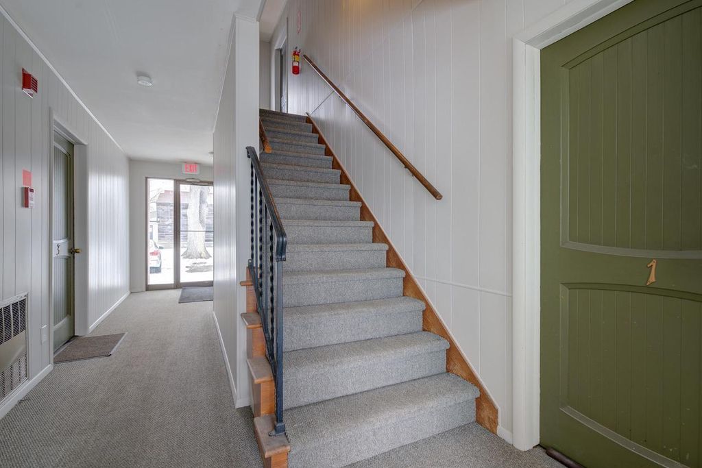 Photo of 305 Maple AVENUE, Waukesha, WI 53186 (MLS # 1949372)