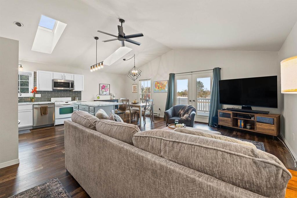 Photo of 2510 Village LANE, Oshkosh, WI 54904 (MLS # 50321039)