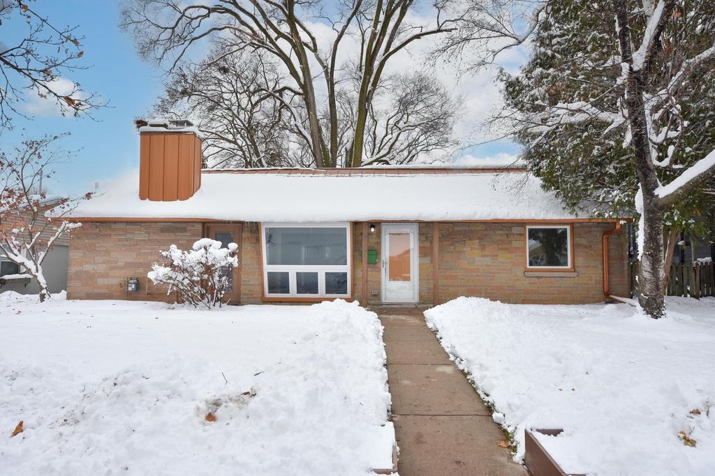 Photo of 8105 W Townsend STREET, Milwaukee, WI 53222 (MLS # 1944212)