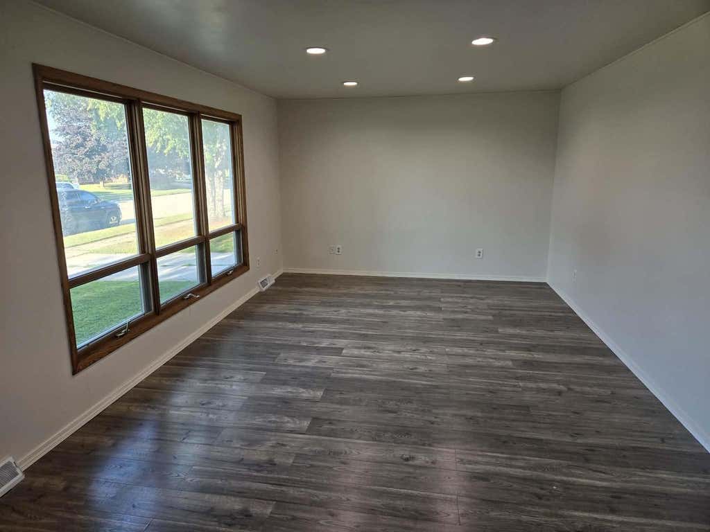 Photo of 215 Center STREET, North Fond Du Lac, WI 54937 (MLS # 50330320)