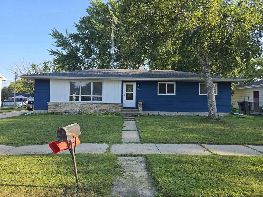 Photo of 215 Center STREET, North Fond Du Lac, WI 54937 (MLS # 50330320)