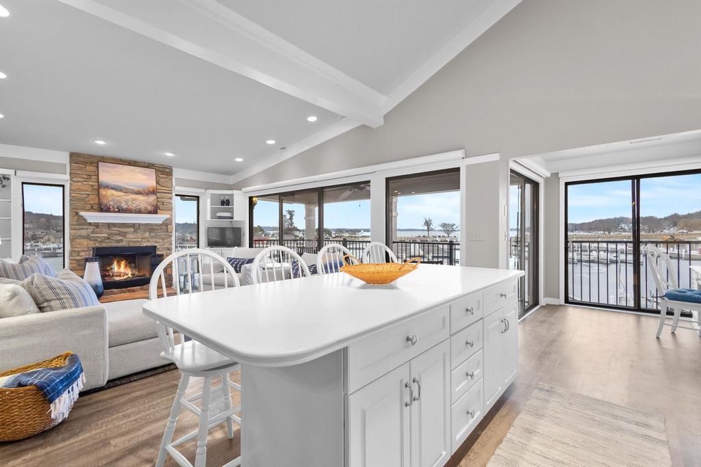 Photo of 12 Abbey Villa CIRCLE #B, Fontana, WI 53125 (MLS # 1951599)