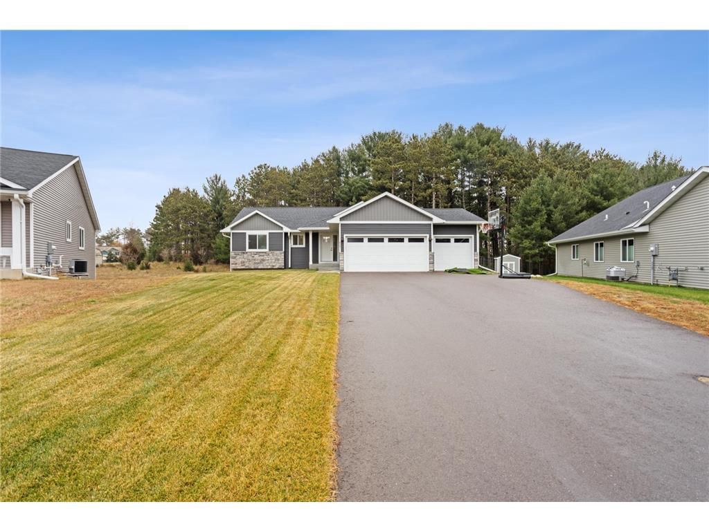 Photo of 425 Alex COURT, Somerset, WI 54025 (MLS # 7027416)