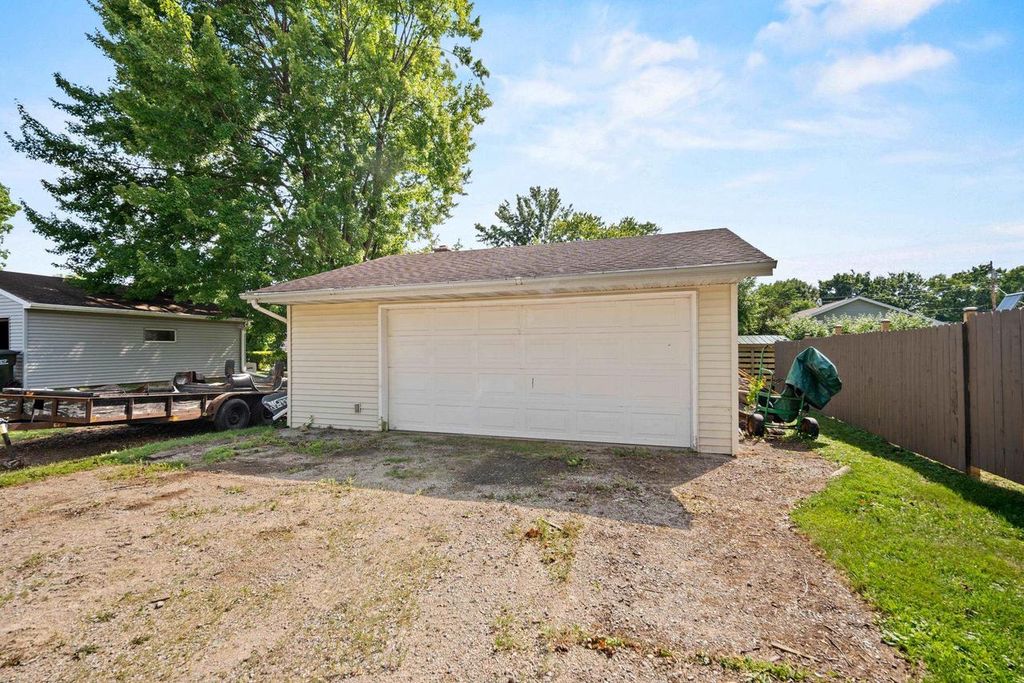 Photo of 117 Raught STREET, Kaukauna, WI 54130 (MLS # 50328364)