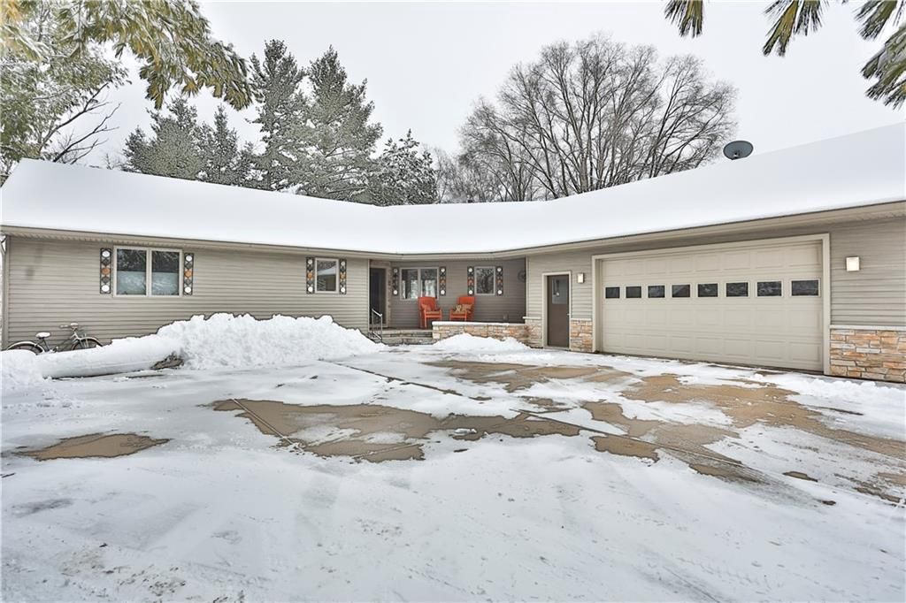Photo of W10439 880th AVENUE, River Falls, WI 54022 (MLS # 1598577)