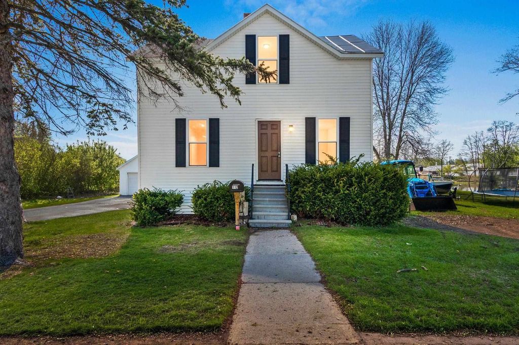 Photo of 112 Scherer AVENUE, Oconto, WI 54153 (MLS # 50325776)