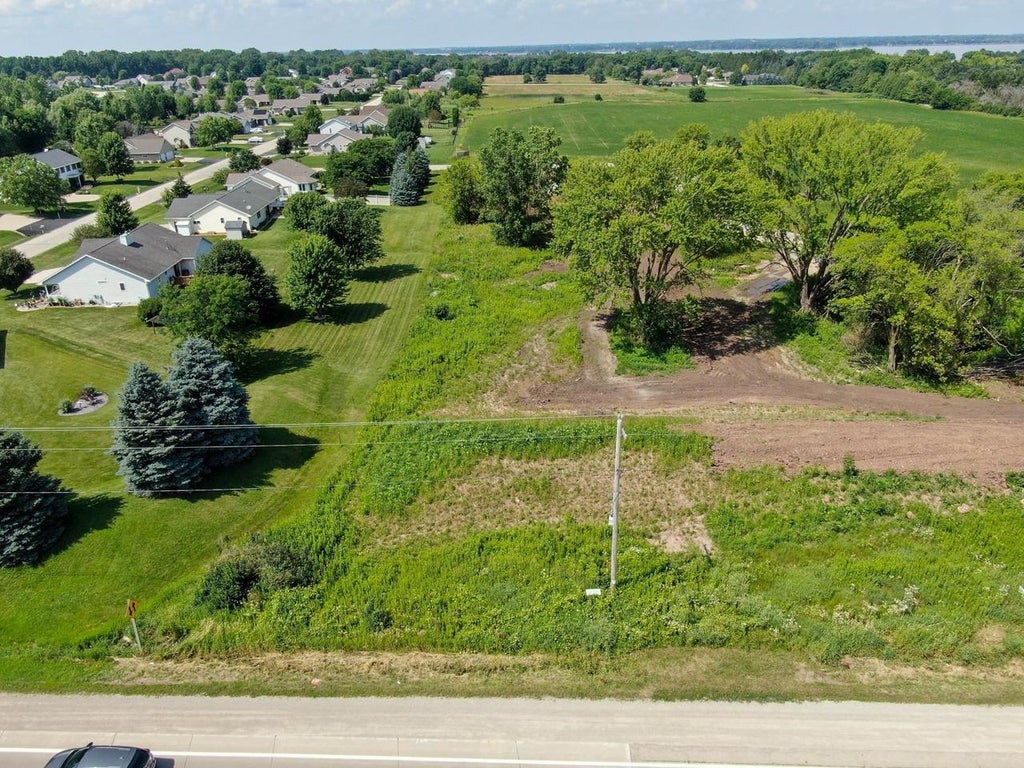 Photo of Pierce LANE, Oshkosh, WI 54904 (MLS # 50330551)