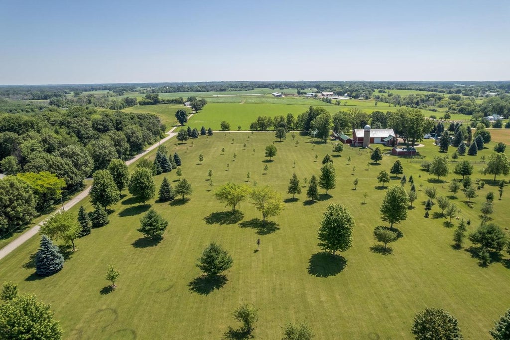 Photo of Sauby ROAD, Larsen, WI 54947 (MLS # 50331694)