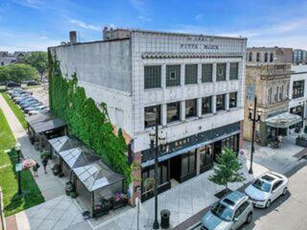 Photo of 5611 6th AVENUE, Kenosha, WI 53140 (MLS # 1951575)